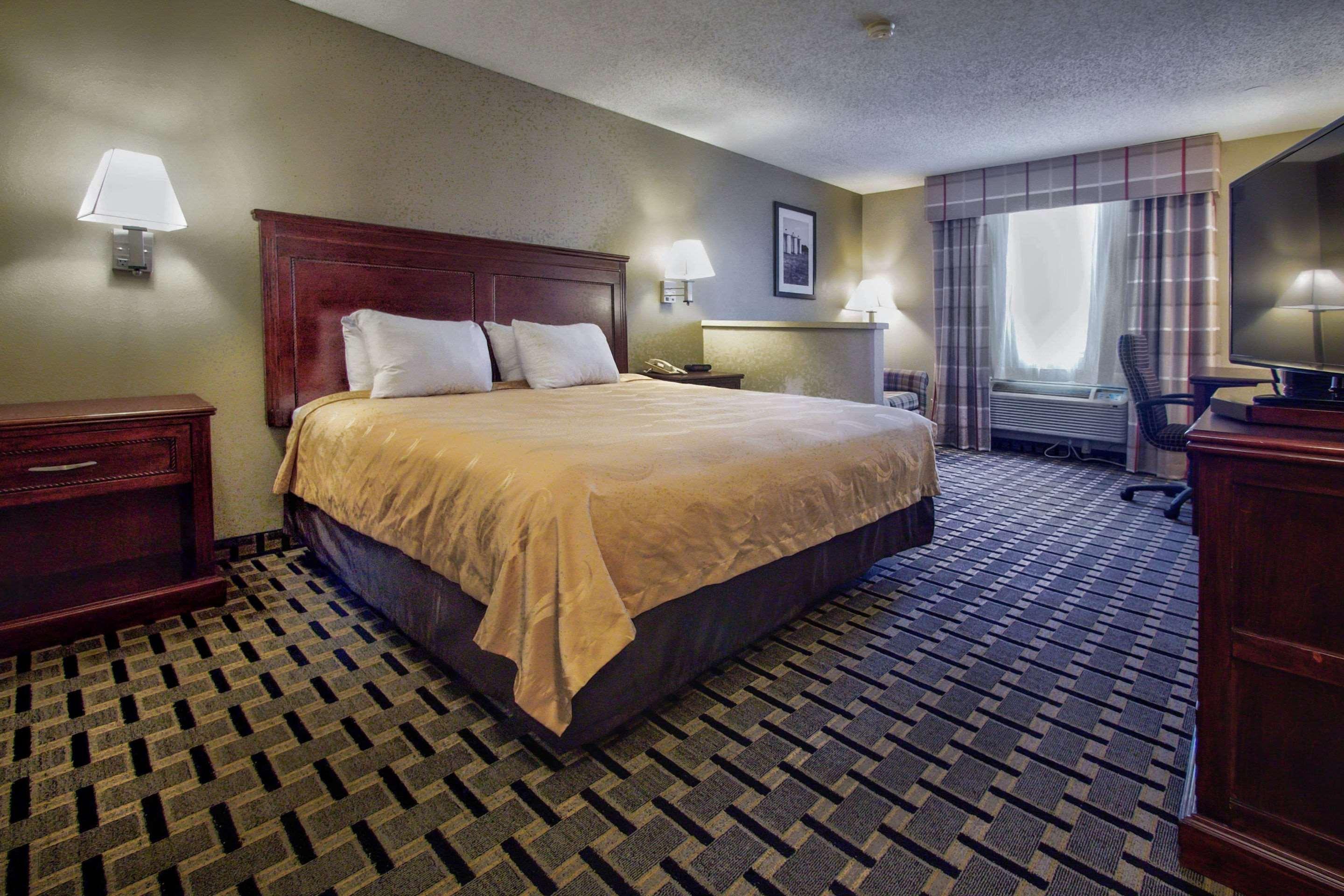 Quality Inn Moore - Oklahoma City Buitenkant foto