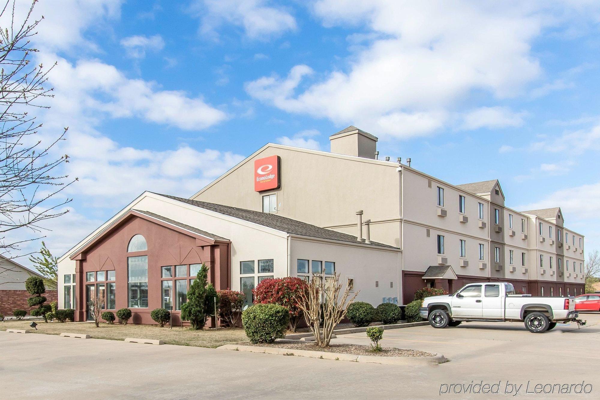 Quality Inn Moore - Oklahoma City Buitenkant foto
